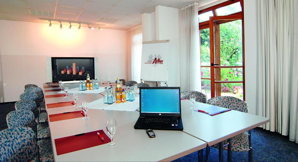 Hotel Gasthof Adler Ulm Exterior photo